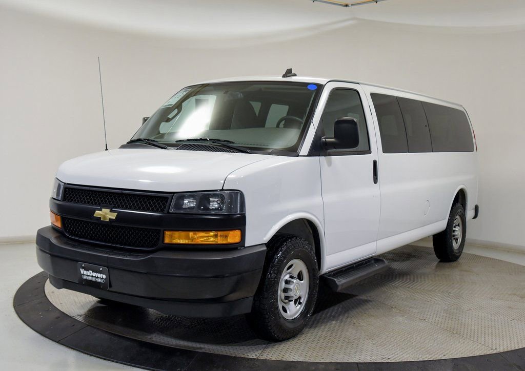 Used 2023 Chevrolet Express 3500 LS image 6