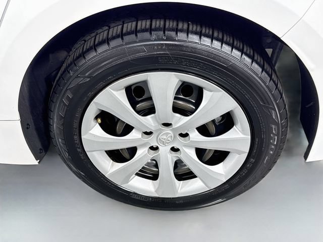 Certified 2023 Toyota Corolla LE FWD image 30