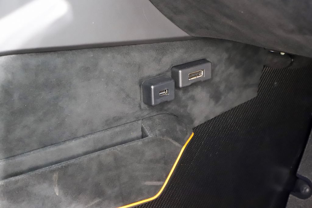Used 2019 Lamborghini Aventador SVJ AWD/4WD image 52
