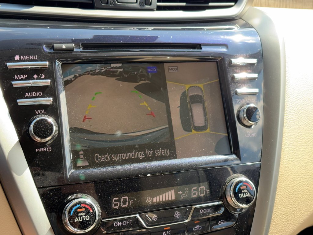Used 2023 Nissan Murano SL FWD image 18
