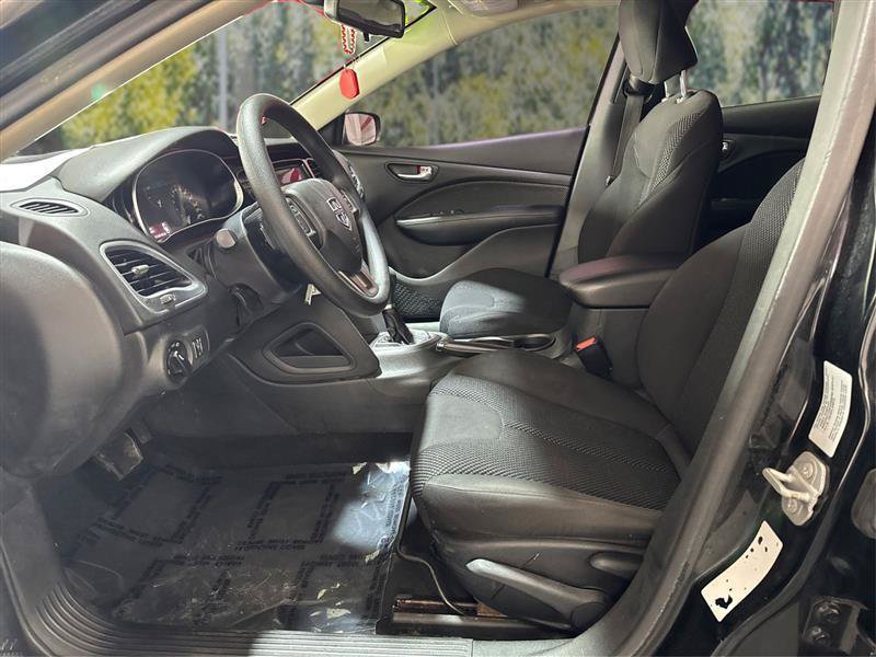 Used 2015 Dodge Dart SE w/ Convenience Group FWD image 9