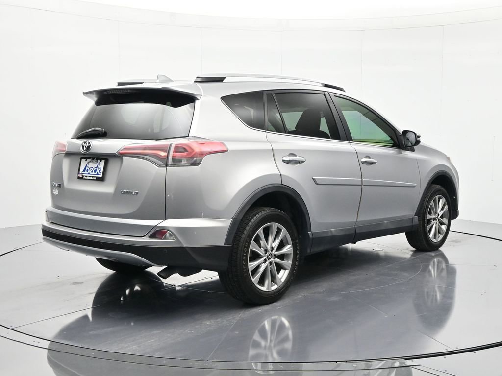 Used 2016 Toyota RAV4 Limited w/ Advanced Technology Package FWD image 5