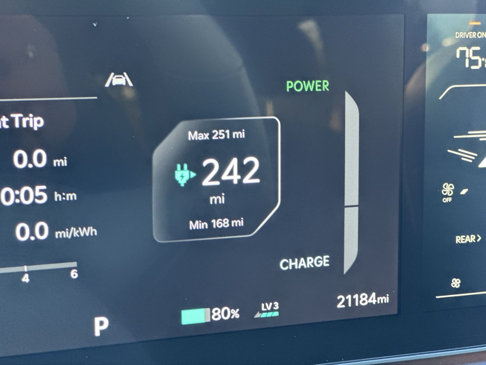 Used 2024 Kia EV9 Land AWD/4WD image 18