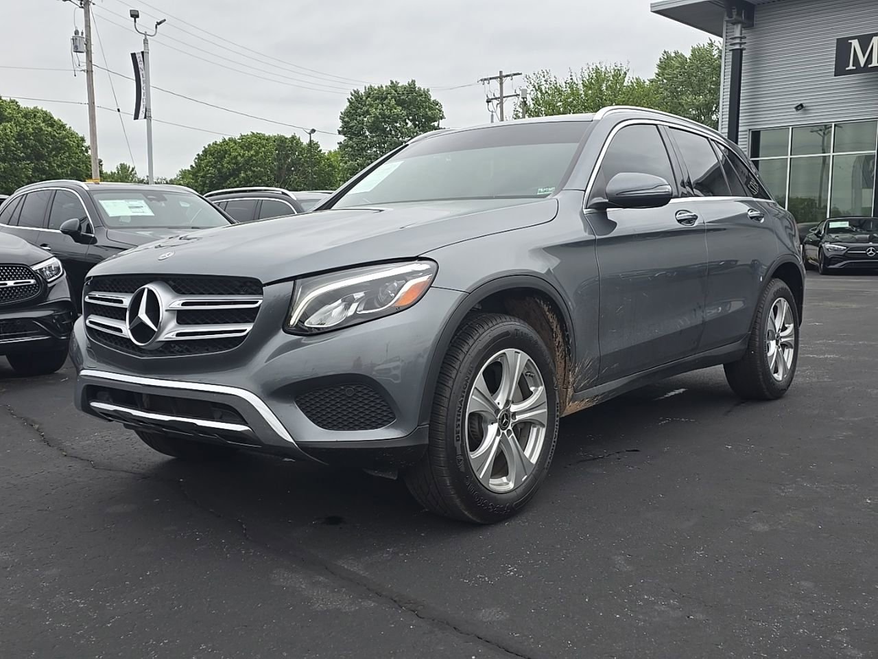 Used 2018 Mercedes-Benz GLC 300 4MATIC image 3