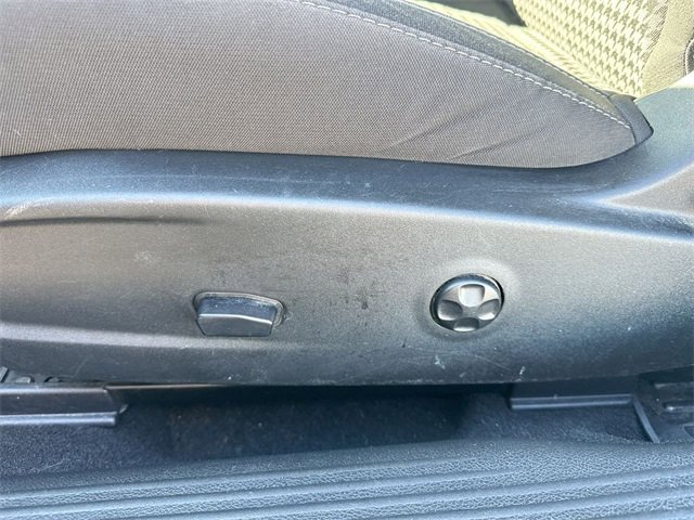 Used 2019 Dodge Challenger R/T w/ Driver Convenience Group image 19