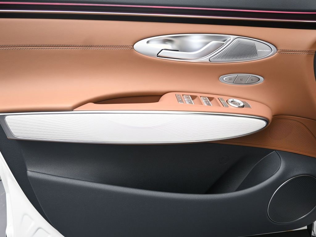 New 2026 Genesis GV70 2.5T Advanced image 21