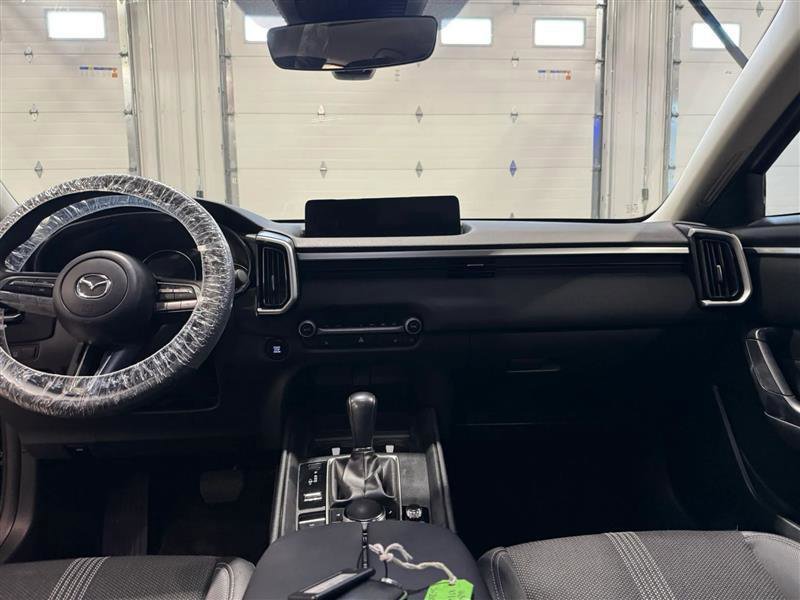 Used 2025 MAZDA CX-50 AWD 2.5 S w/ Preferred Package image 16