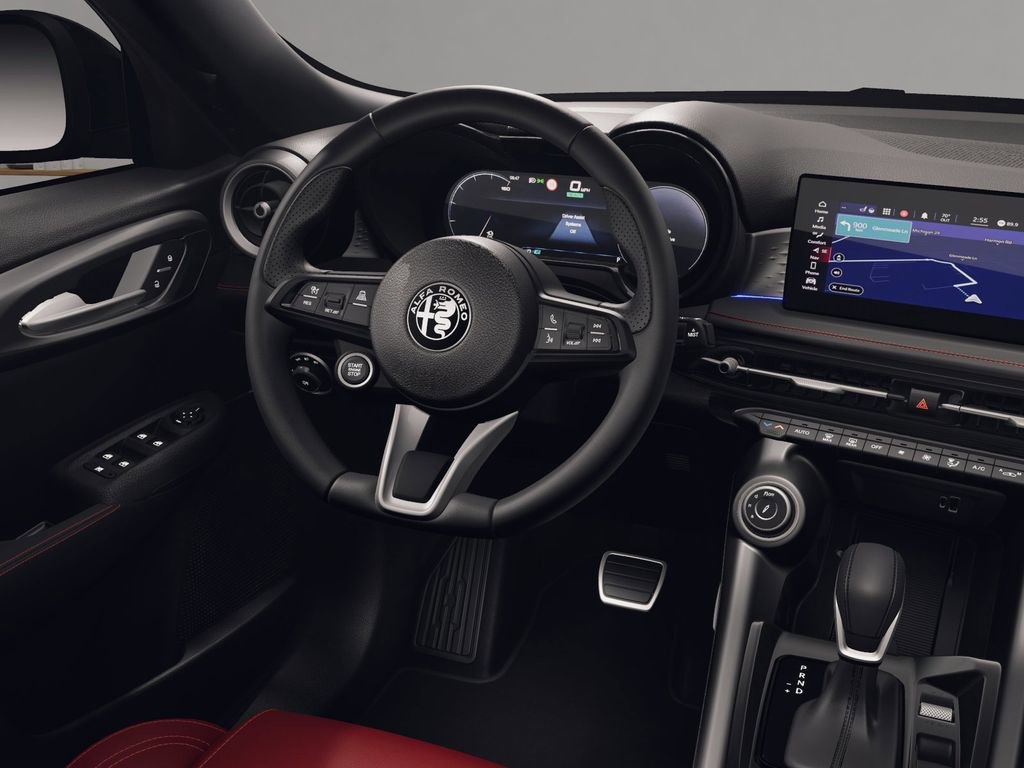 New 2026 Alfa Romeo Tonale w/ Quick Order Package 23H Volce image 17