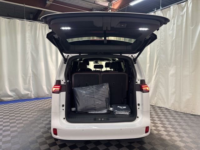 New 2025 Volkswagen ID. Buzz Pro S image 37