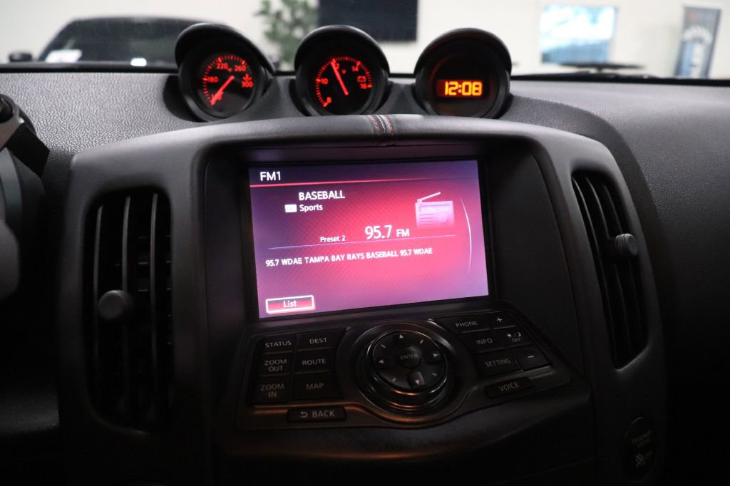 Used 2016 Nissan 370Z NISMO image 22