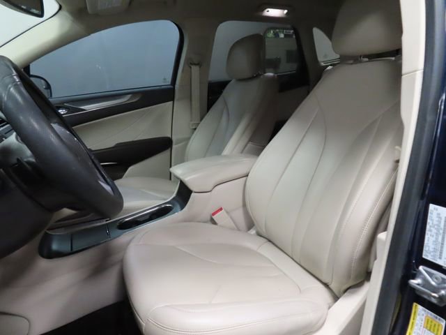 Used 2017 Lincoln MKC Premiere FWD image 19