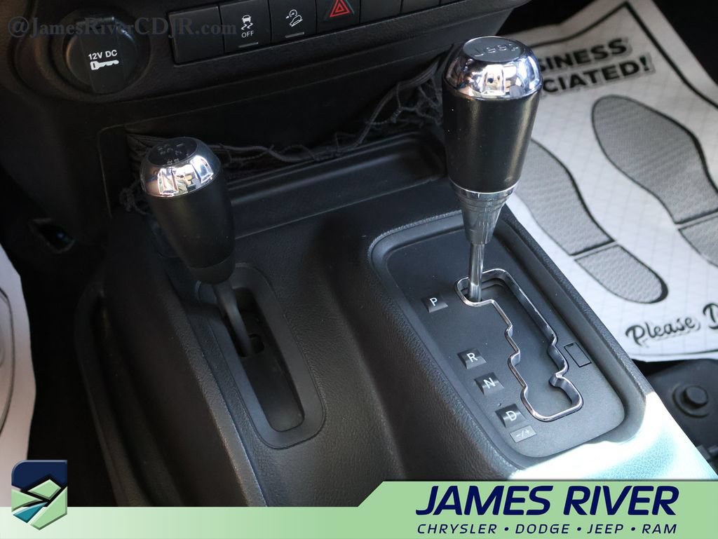 Used 2014 Jeep Wrangler Unlimited Sport AWD/4WD image 33