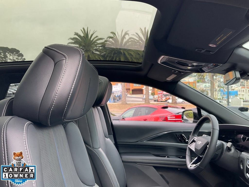 Used 2024 Cadillac Lyriq Luxury AWD/4WD image 75