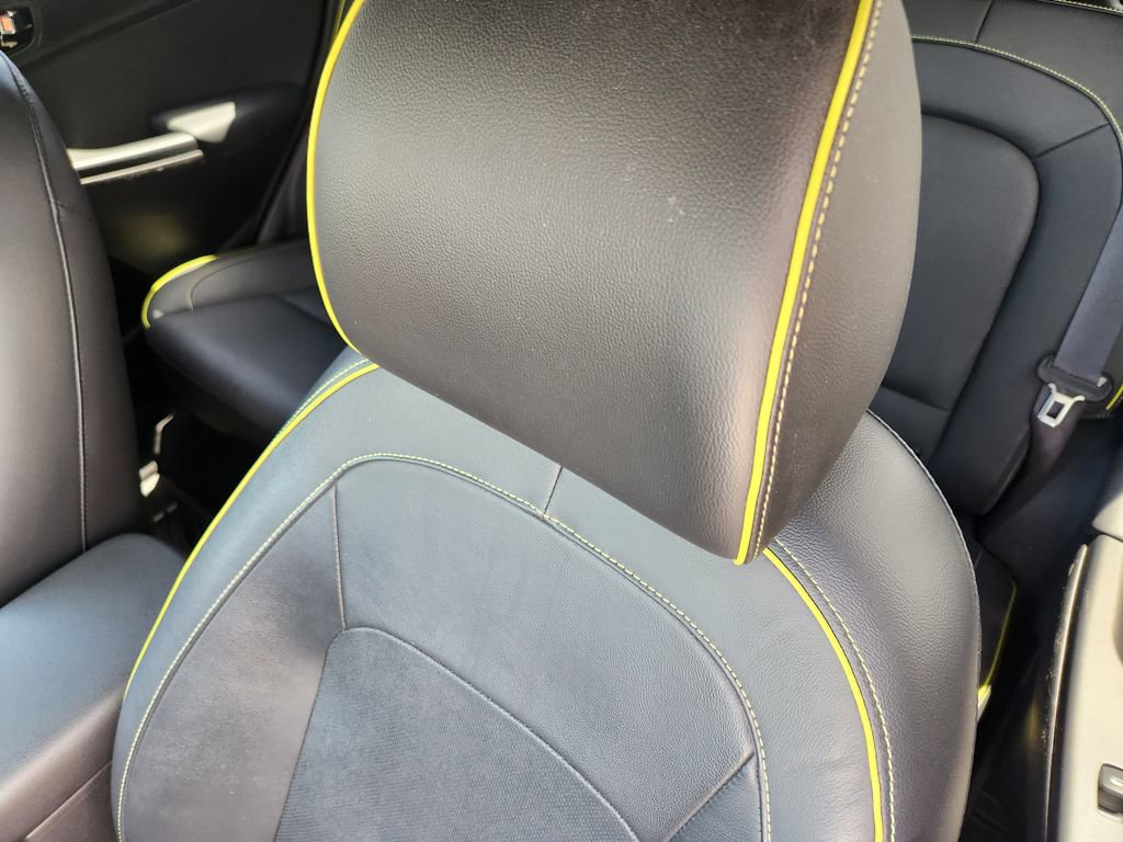 Used 2018 Hyundai Kona Limited AWD/4WD image 14