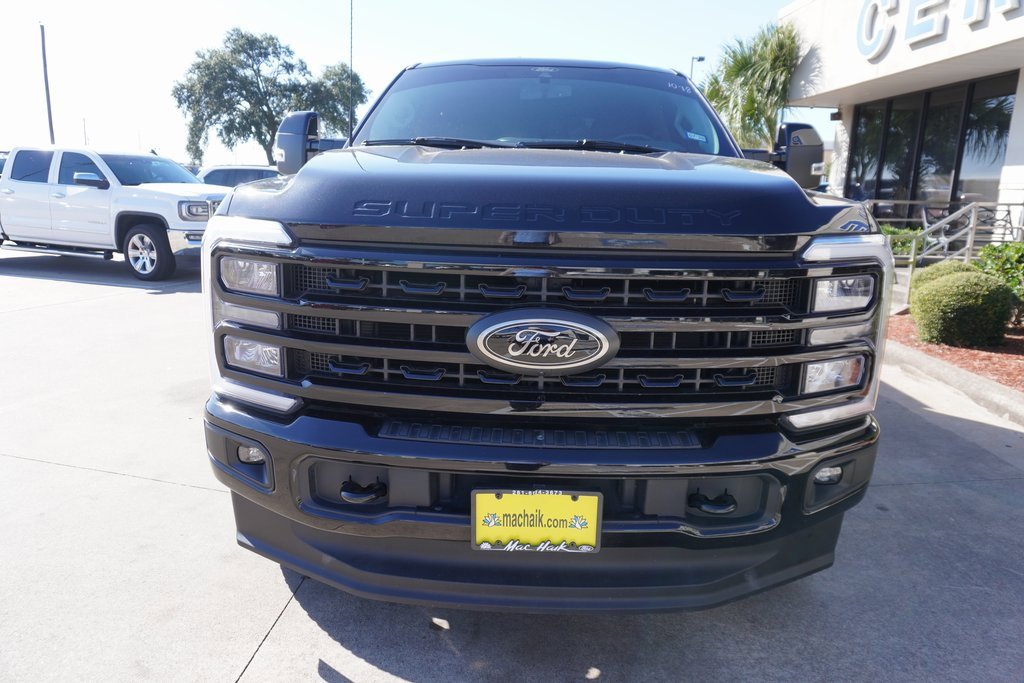 Certified 2024 Ford F250 Lariat w/ Black Appearance Package image 2