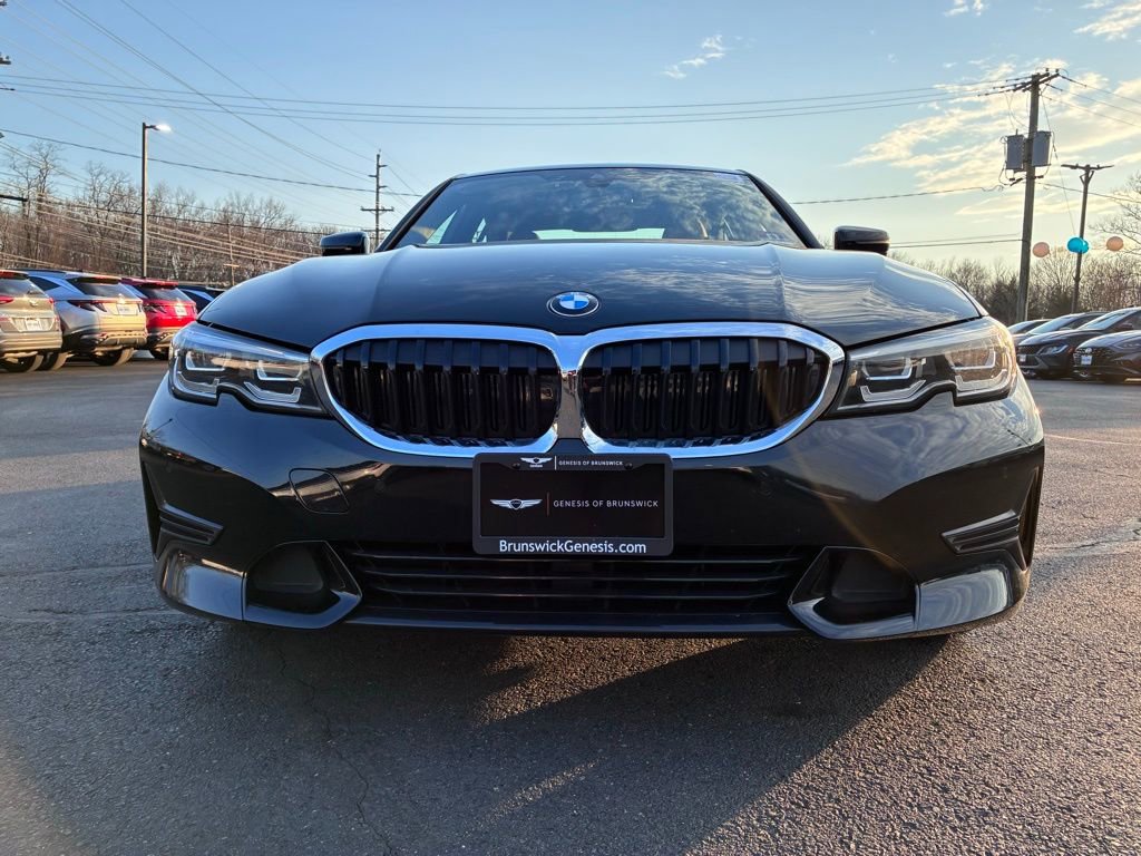 Used 2019 BMW 330i xDrive Sedan w/ Premium Package image 2