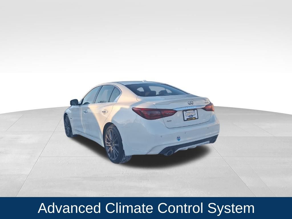 Used 2018 INFINITI Q50 Red Sport 400 w/ Sensory Package (Sport) image 6