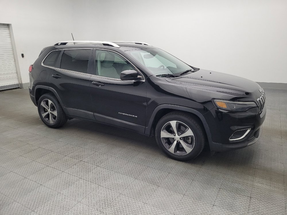 Used 2019 Jeep Cherokee Limited image 11