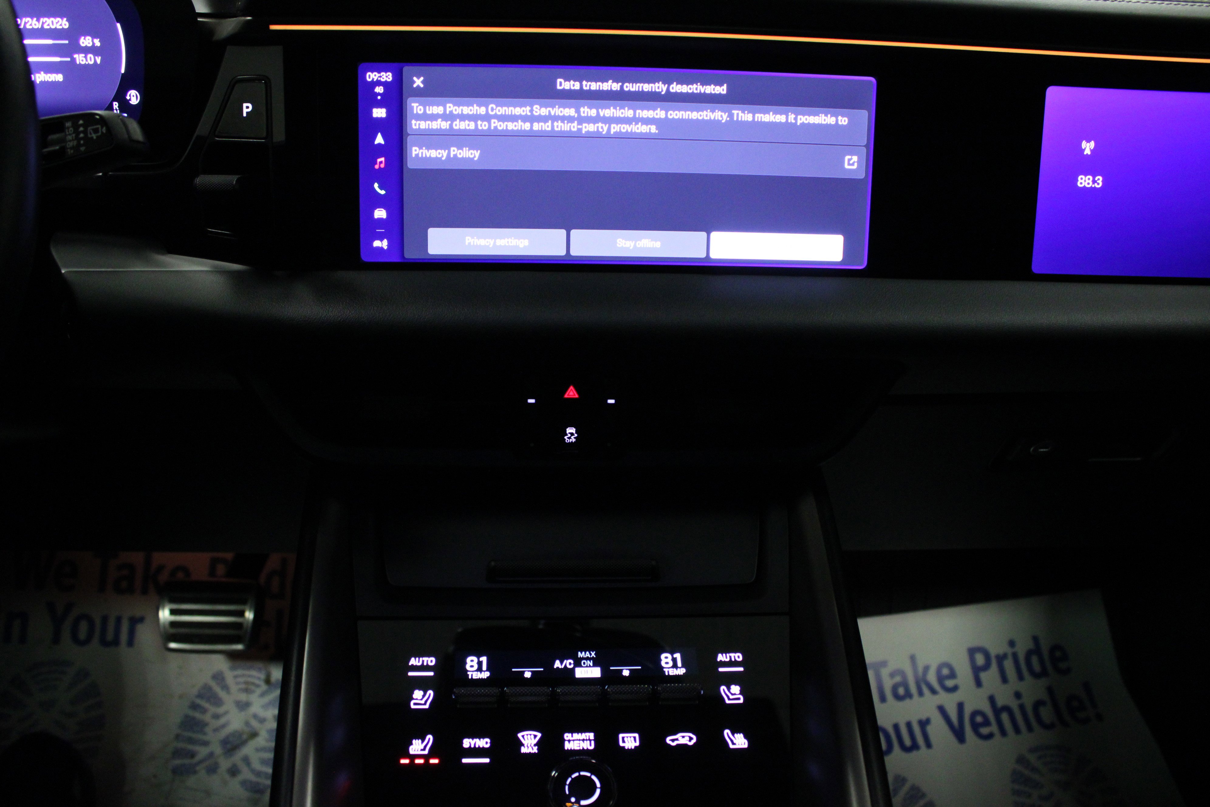 Used 2024 Porsche Macan Turbo Electric image 22