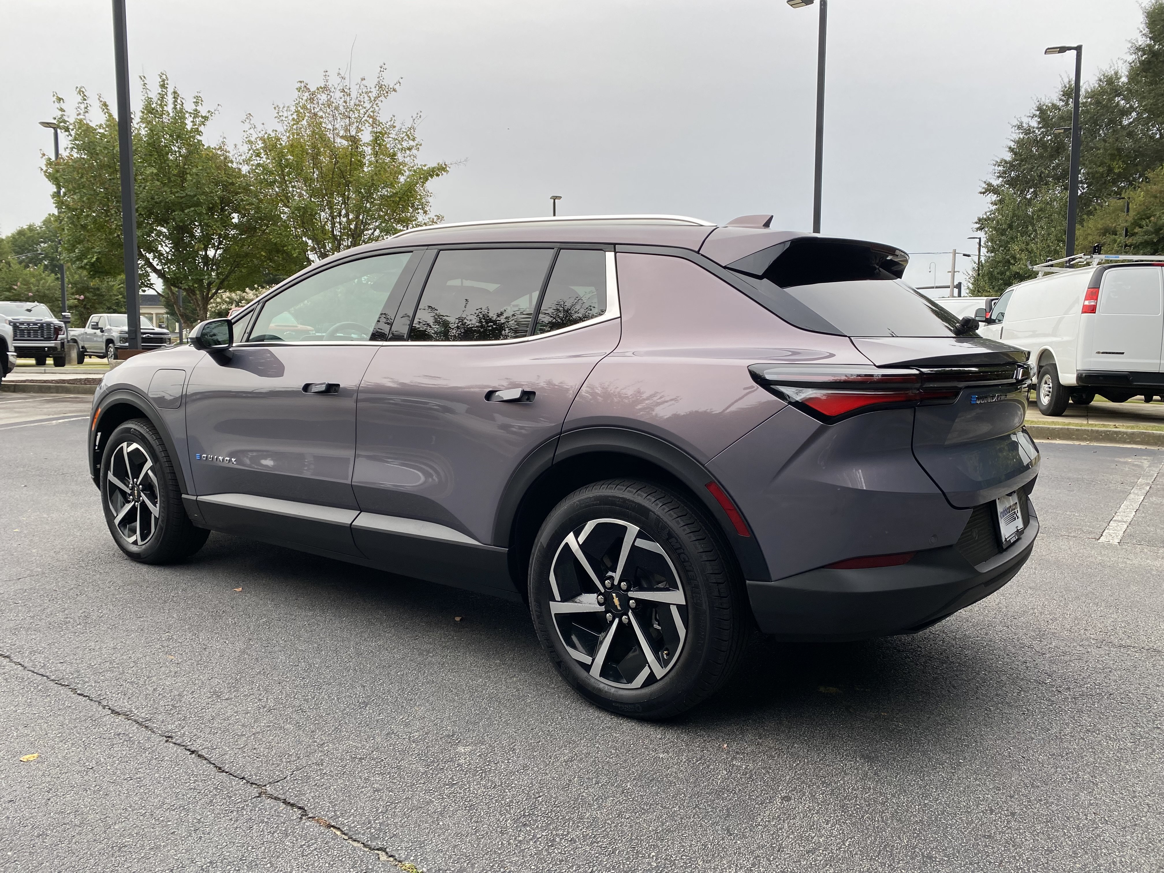 New 2026 Chevrolet Equinox EV LT AWD/4WD image 7