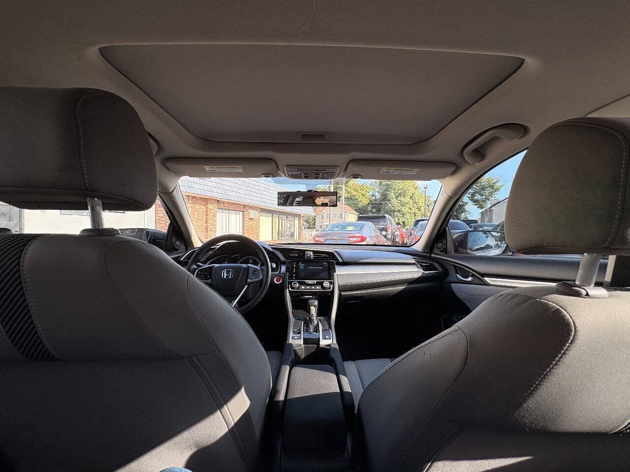 Used 2018 Honda Civic EX image 29