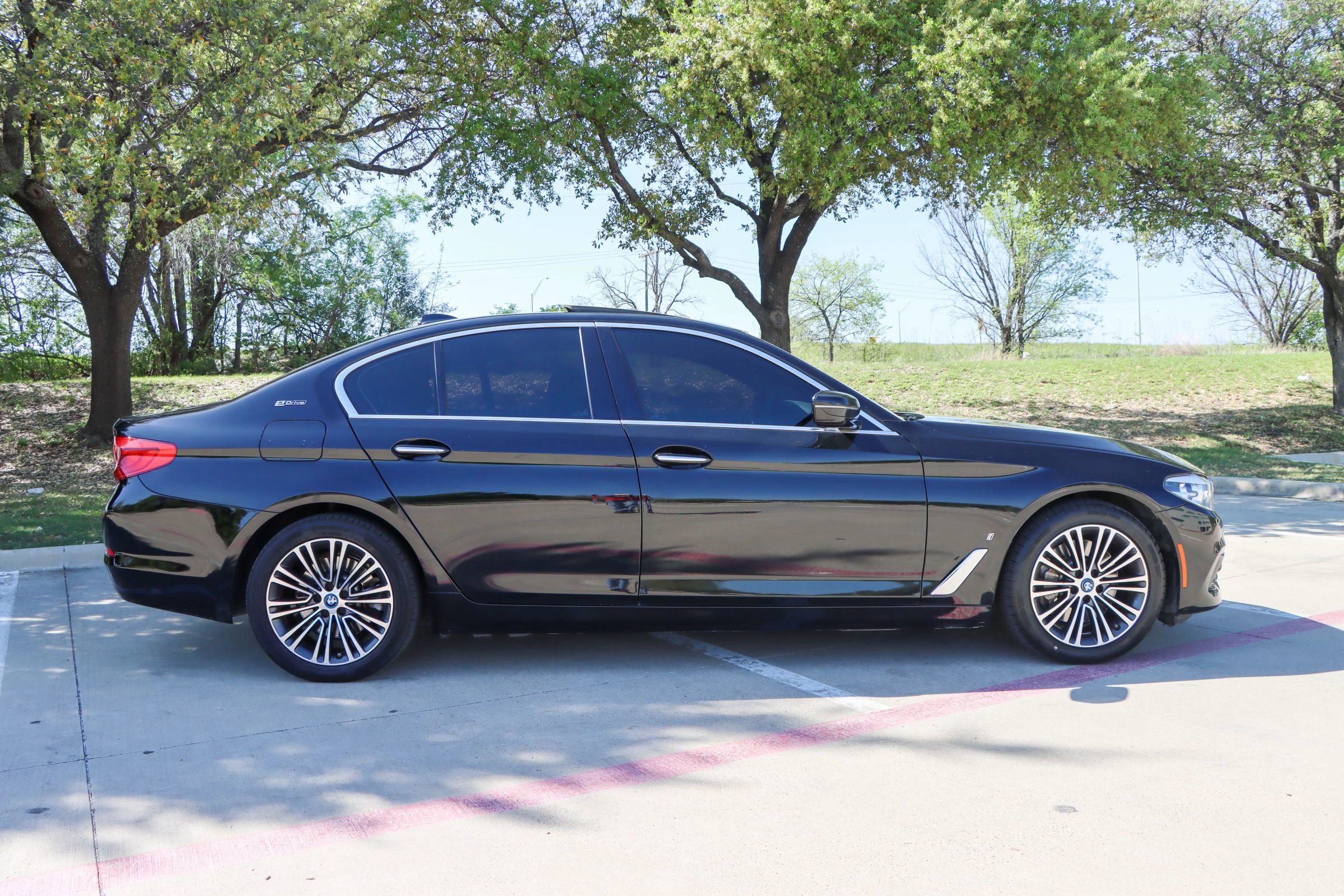 Used 2018 BMW 530e image 8