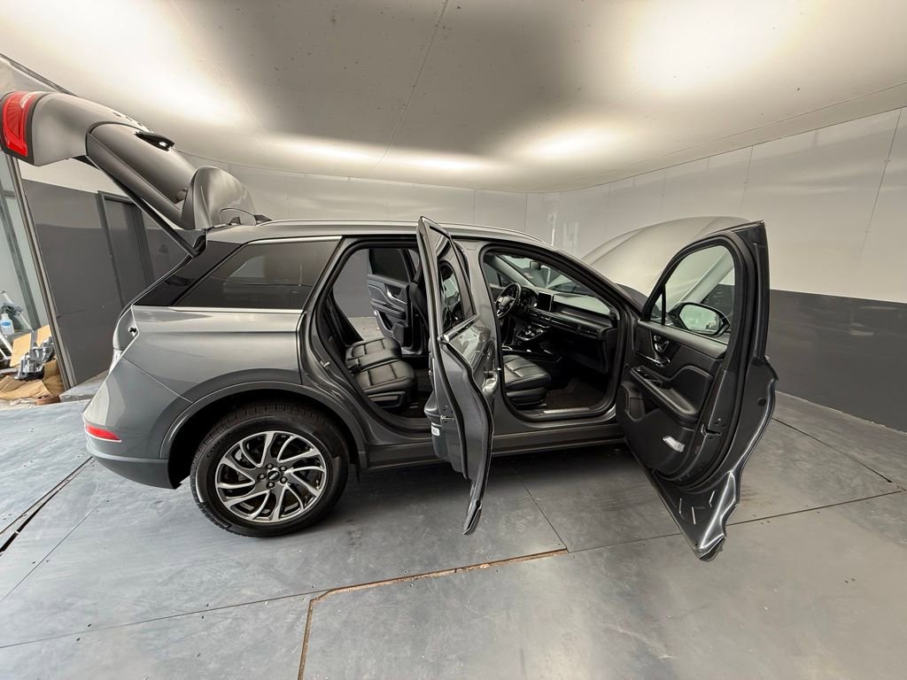 Used 2022 Lincoln Corsair AWD w/ Equipment Group 101A image 20