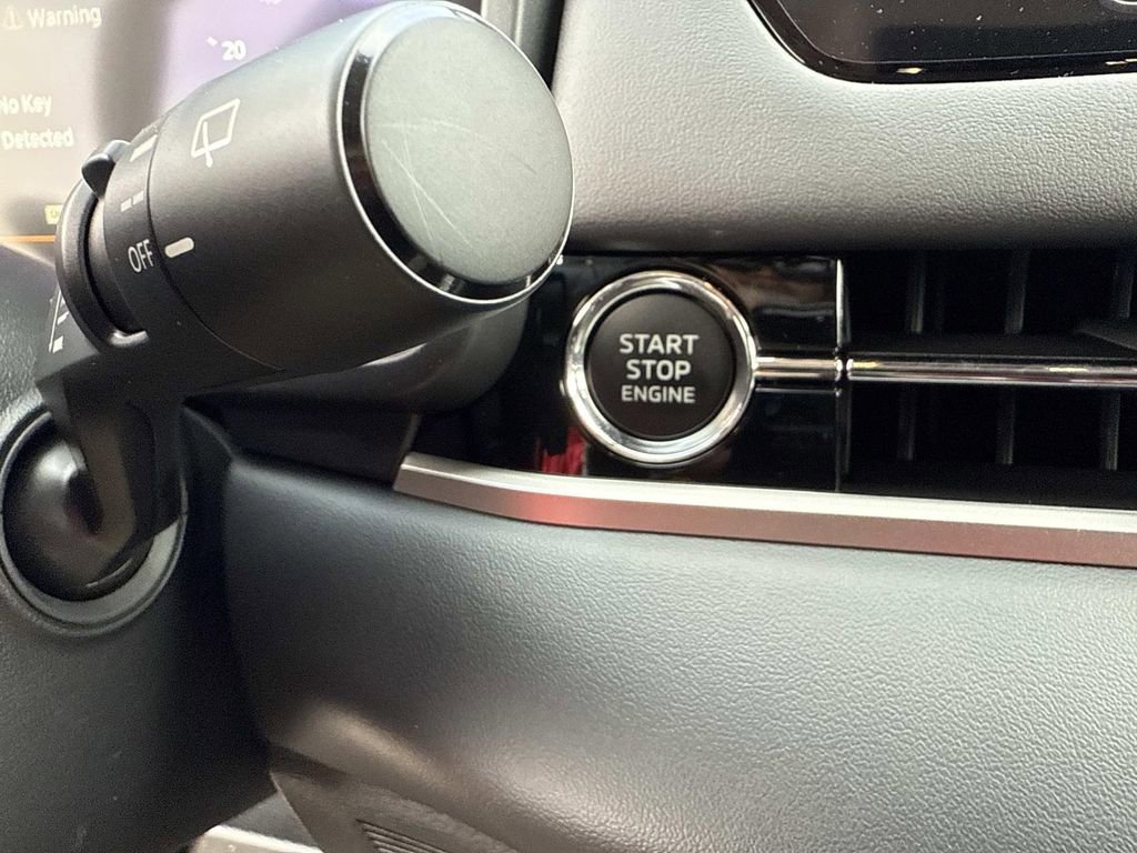 New 2026 Mitsubishi Outlander SE image 29