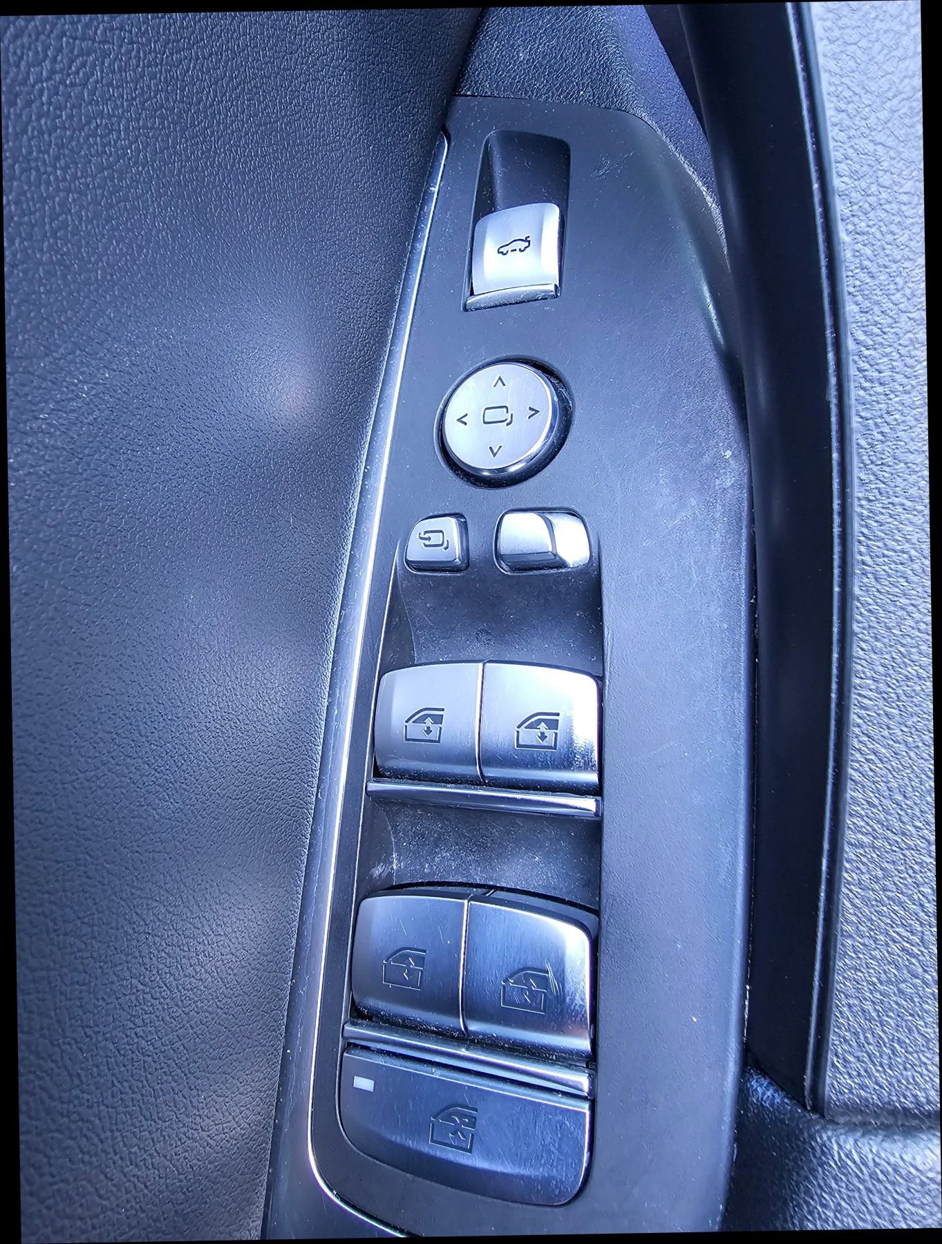 Used 2022 BMW X3 xDrive30i w/ Convenience Package image 36