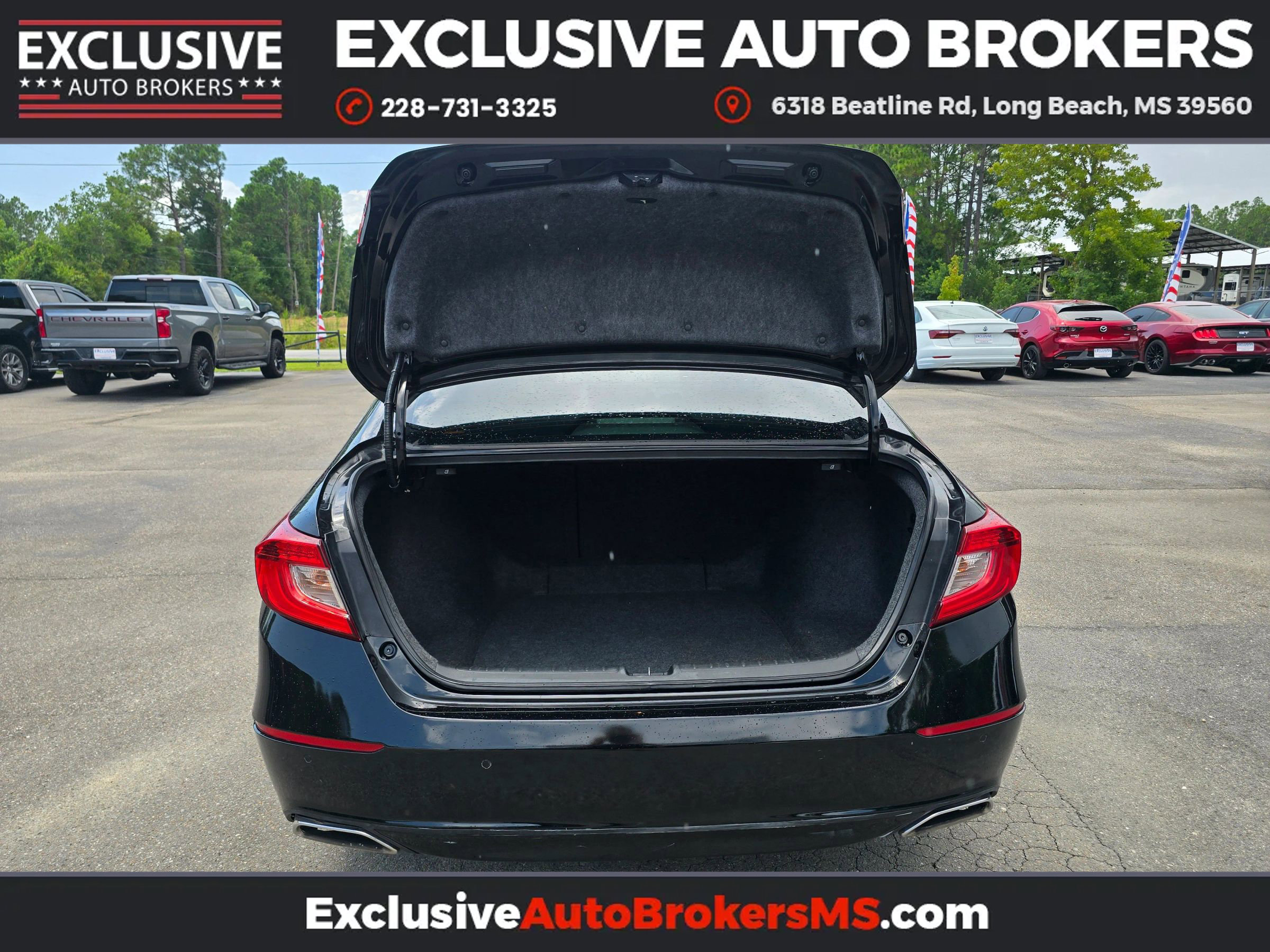 Used 2018 Honda Accord Touring image 39