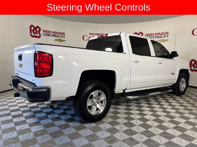 Used 2018 Chevrolet Silverado 1500 LT w/ Texas Edition RWD image 8