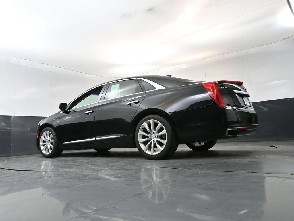 Used 2016 Cadillac XTS Luxury FWD image 21