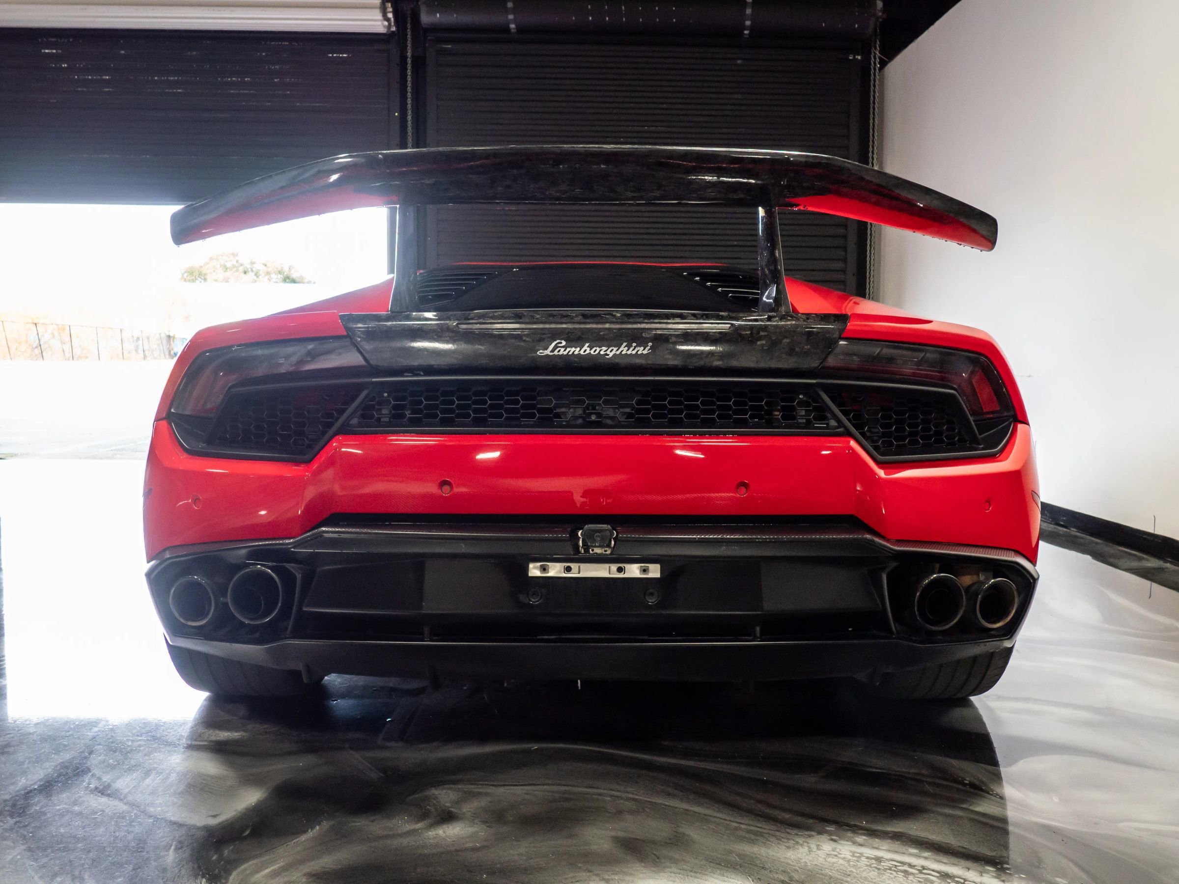 Used 2016 Lamborghini Huracan LP 580-2 image 9