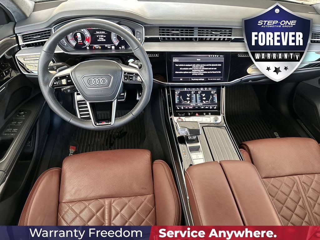 Used 2024 Audi S8 AWD/4WD image 16