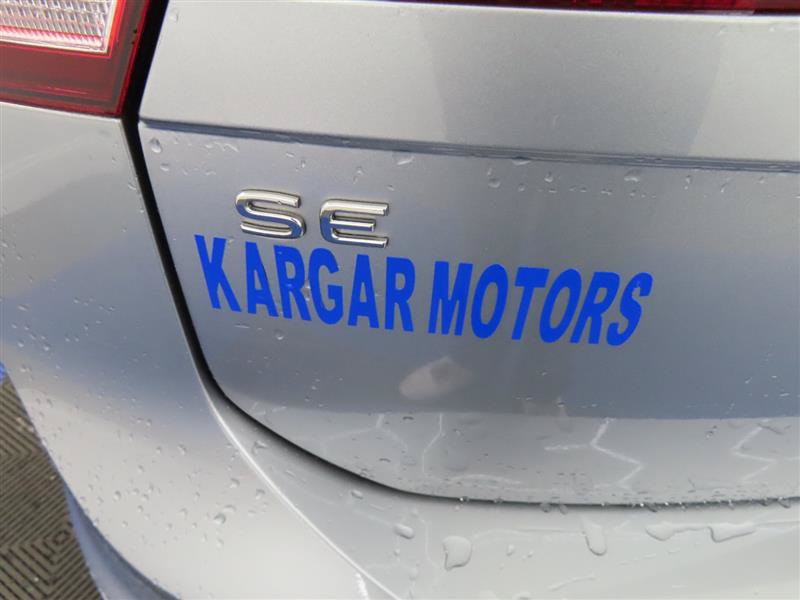 Used 2023 Volkswagen Tiguan SE FWD image 13