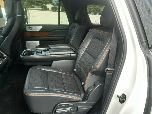 Used 2023 Lincoln Navigator L Black Label image 13
