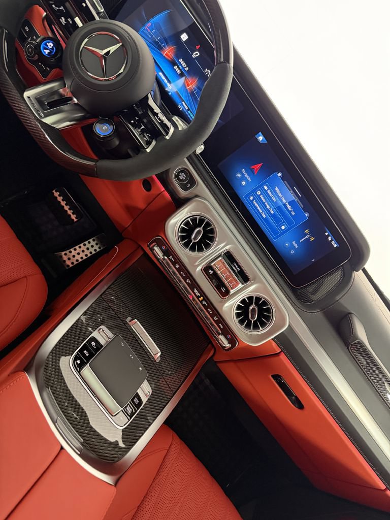 Used 2026 Mercedes-Benz G 63 AMG 4MATIC image 33