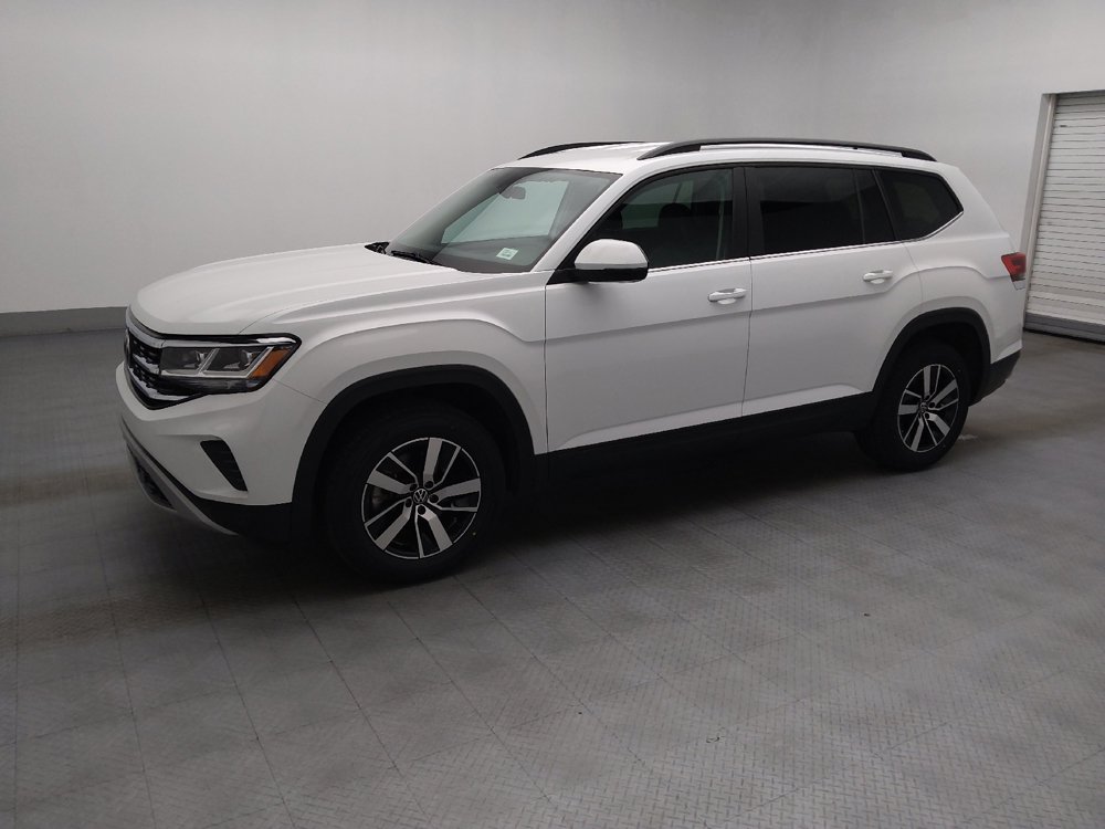 Used 2023 Volkswagen Atlas SE FWD image 2