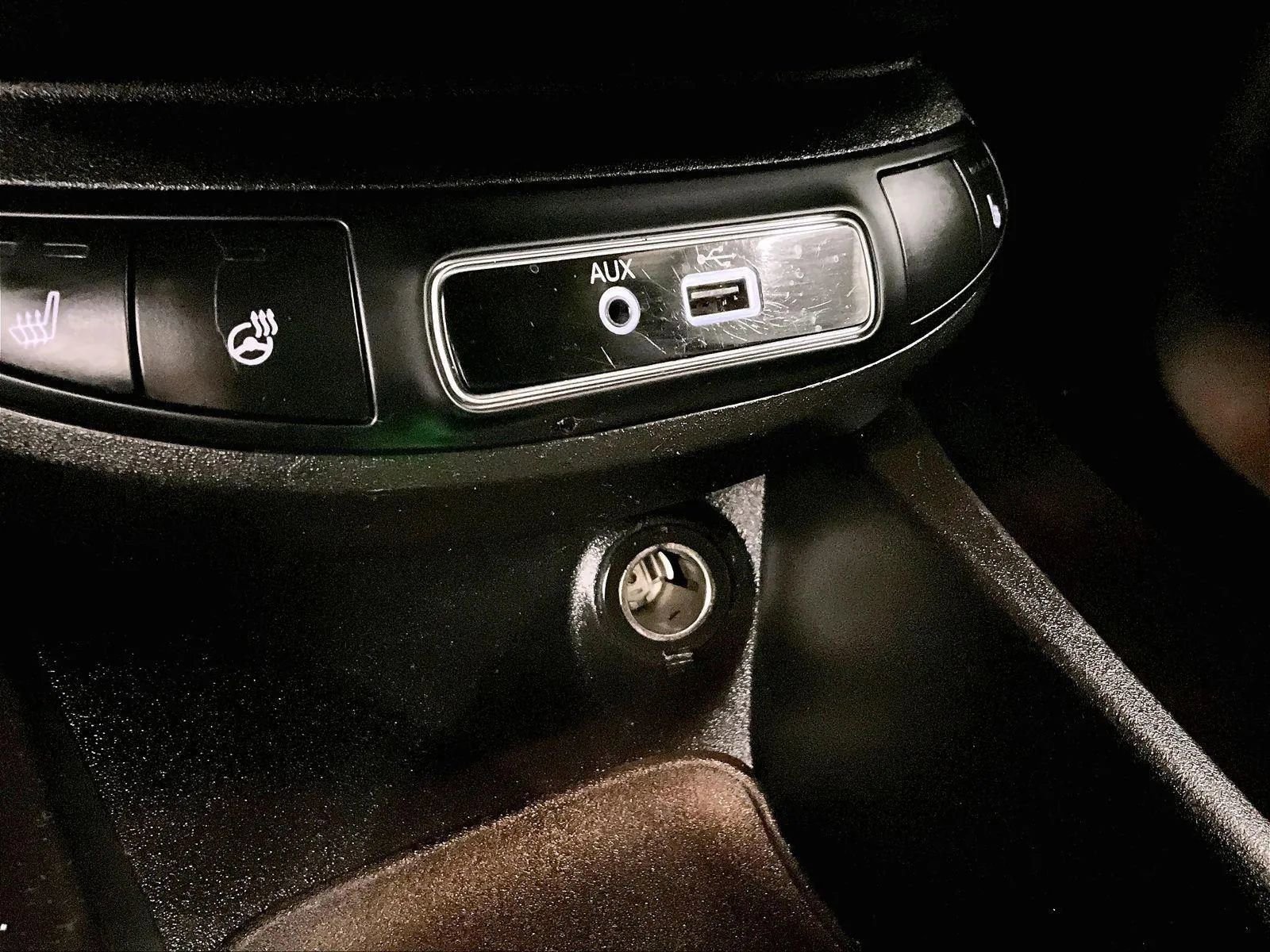 Used 2016 FIAT 500X Lounge image 32