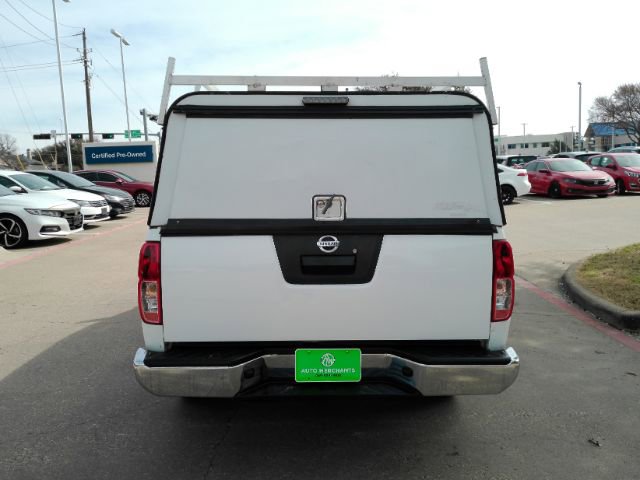 Used 2021 Nissan Frontier S image 6