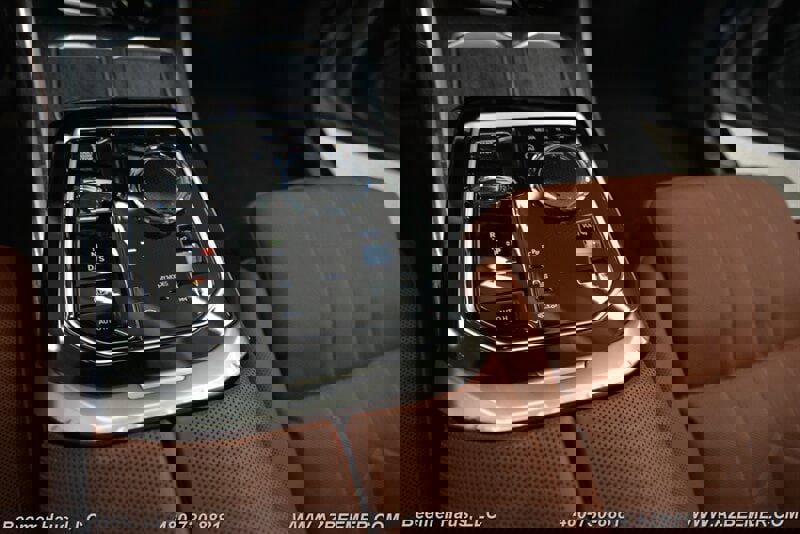 Used 2023 BMW 760i xDrive w/ Parking Assistance Package image 34