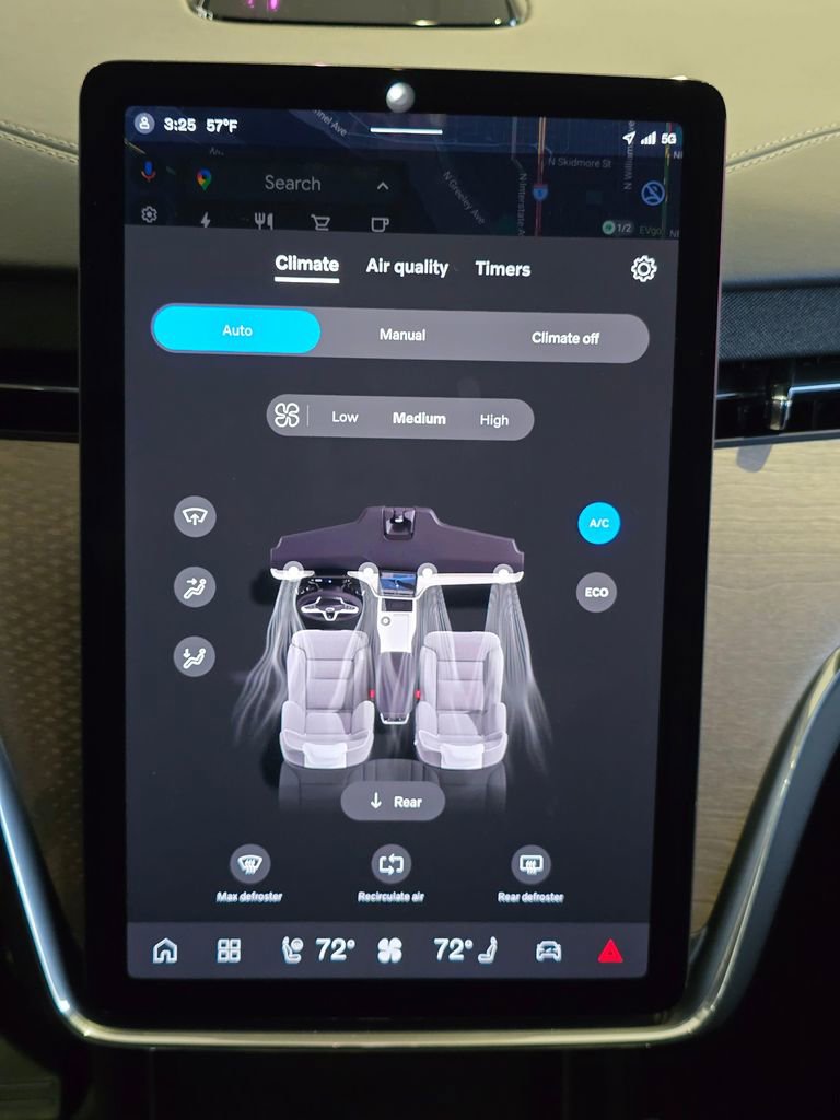 Certified 2025 Volvo EX90 Plus image 29