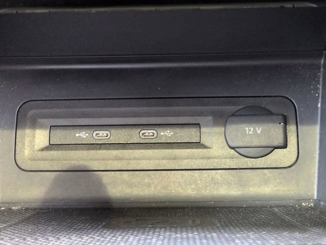 Used 2021 Volkswagen Atlas Cross Sport SEL Premium R-Line AWD/4WD image 24