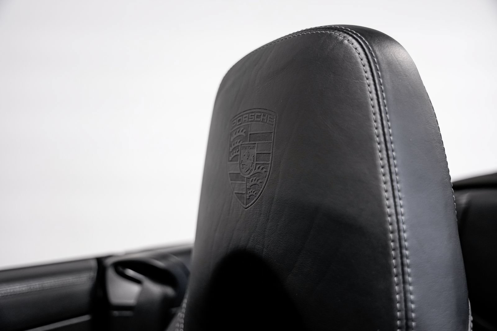 Used 2011 Porsche 911 Turbo S AWD/4WD image 19