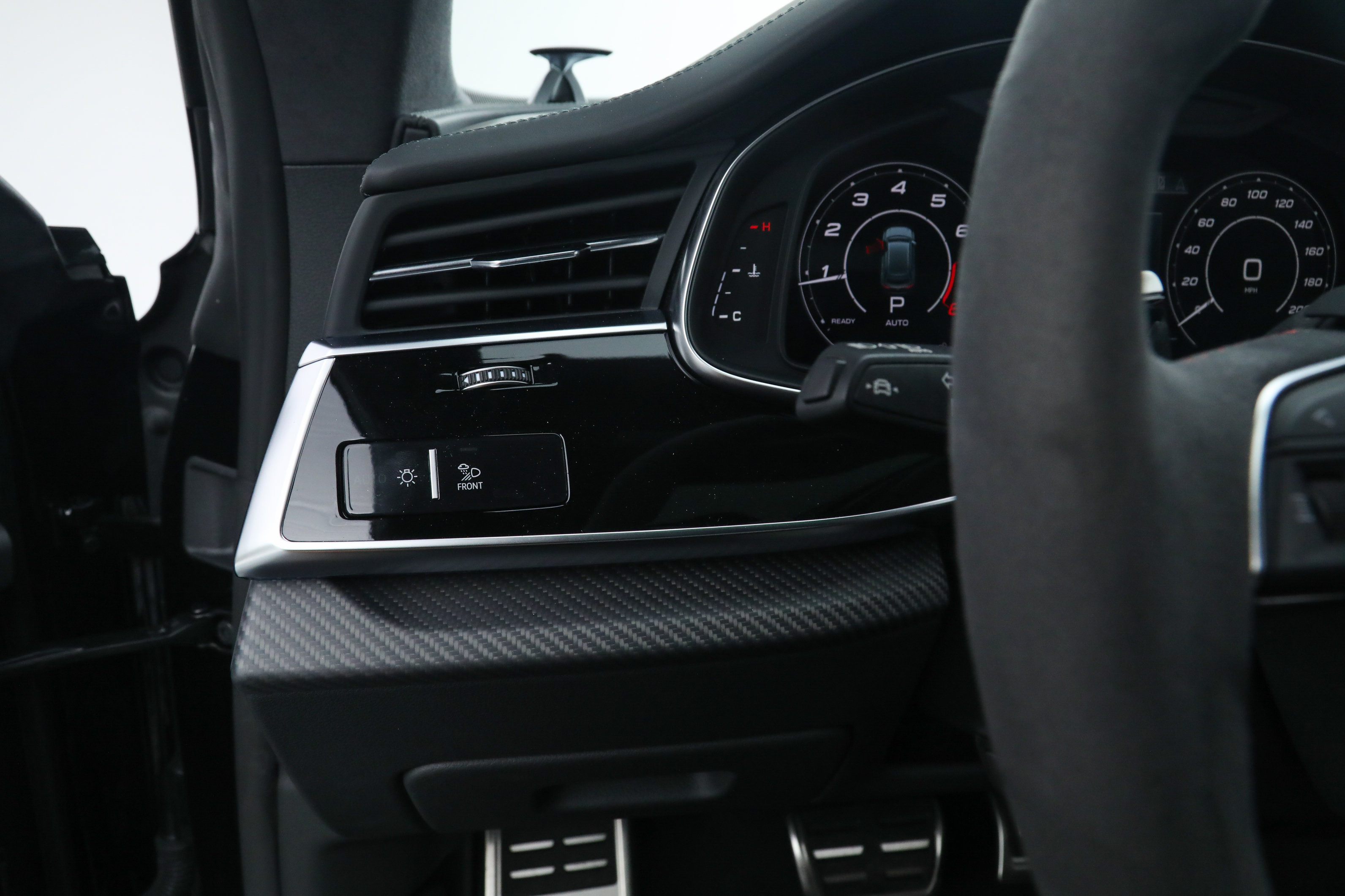Used 2024 Audi RS Q8 AWD/4WD image 31