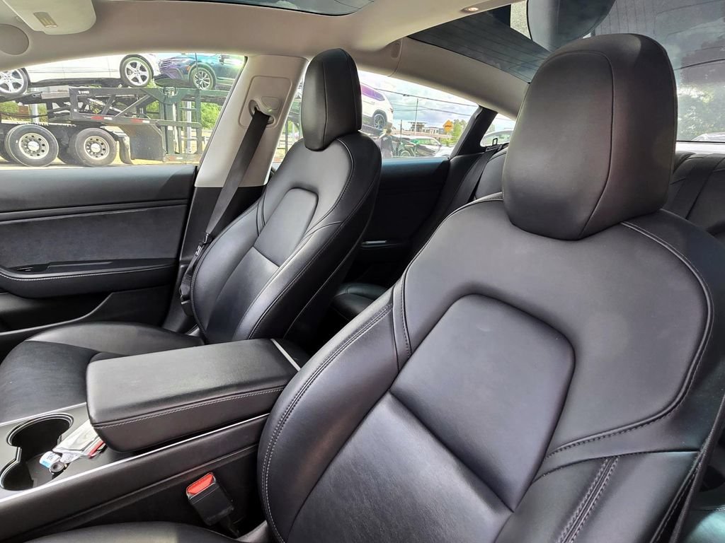 Used 2019 Tesla Model 3 Mid Range RWD image 12