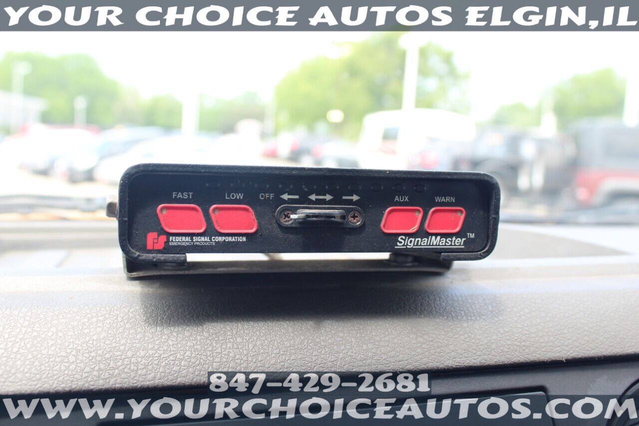 Used 2009 Ford F550 2WD Regular Cab Super Duty image 30