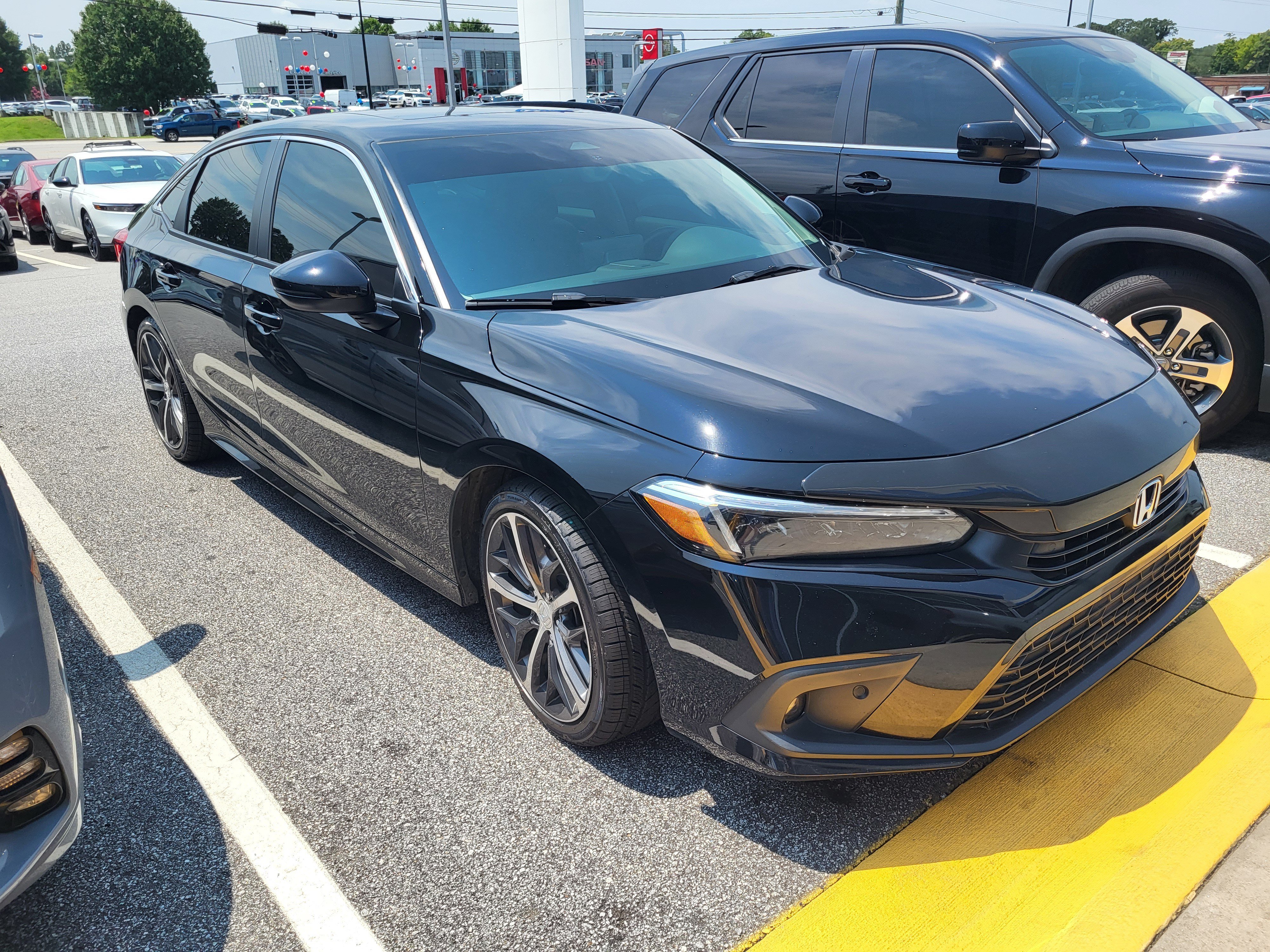 Certified 2024 Honda Civic Touring image 3