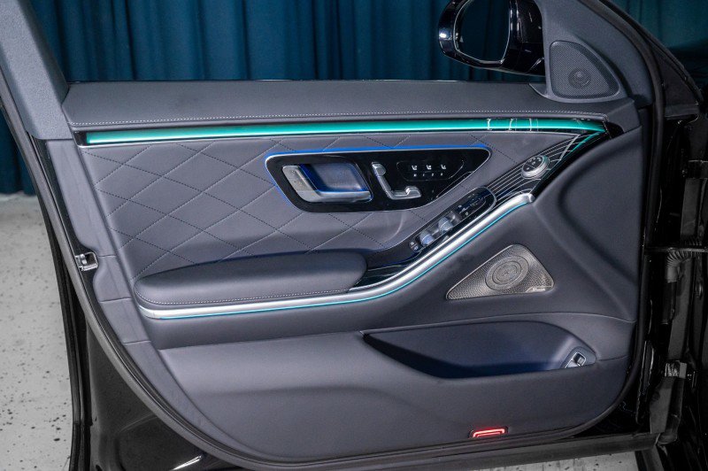 New 2026 Mercedes-Benz S 580 4MATIC Sedan image 11