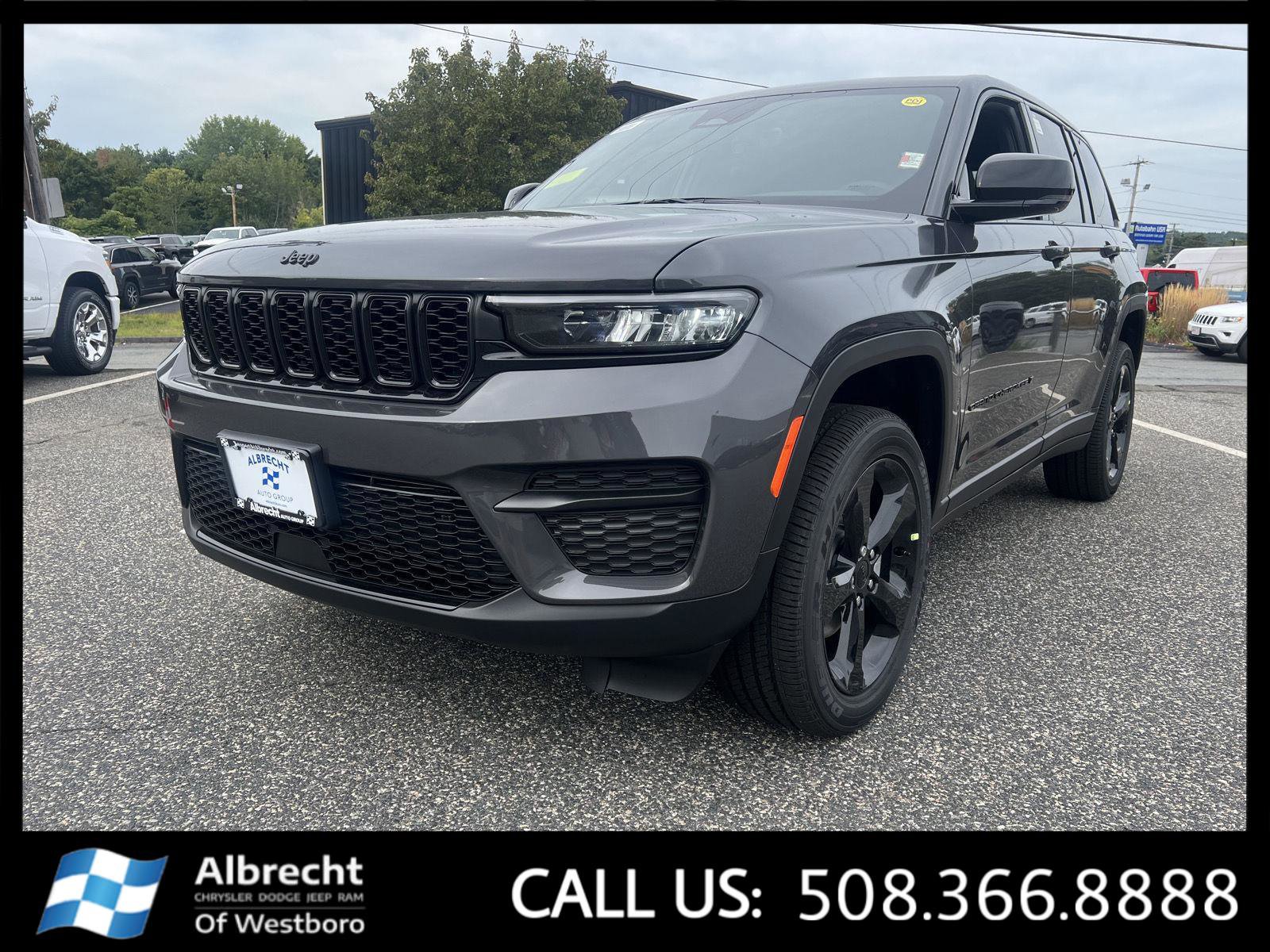 New 2025 Jeep Grand Cherokee Altitude